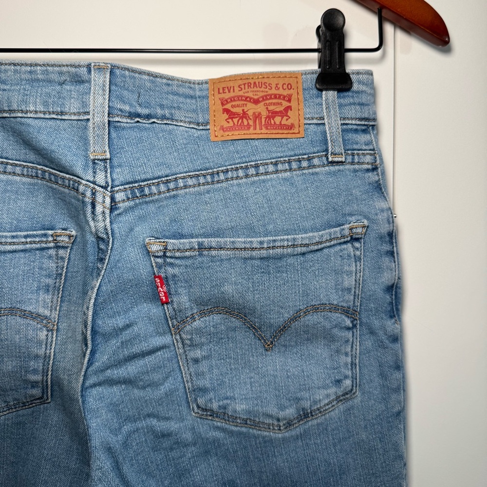 LEVI'S jeans